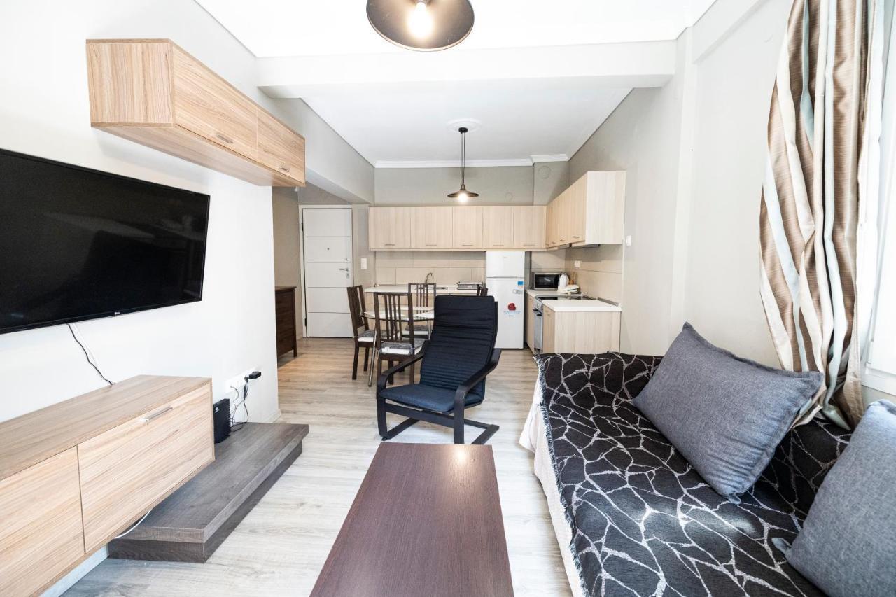 Delmare Mqueen Apartment Солун Екстериор снимка